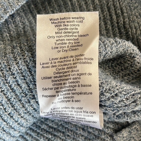 Motherhood Maternity Heater Blue Long Sleeve Ribbed Sweater Top V-Neck Small - Picture 5 of 5